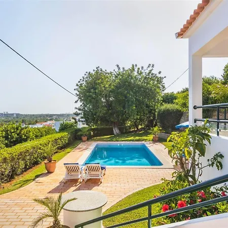 Casa Moura Villa *